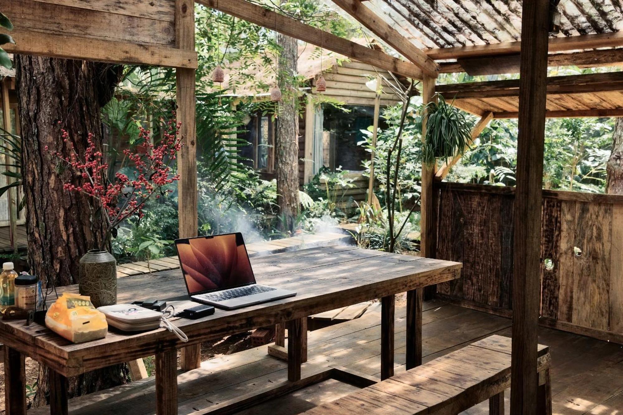 La Maison Homestay Mang Den Kon Tum Exteriör bild
