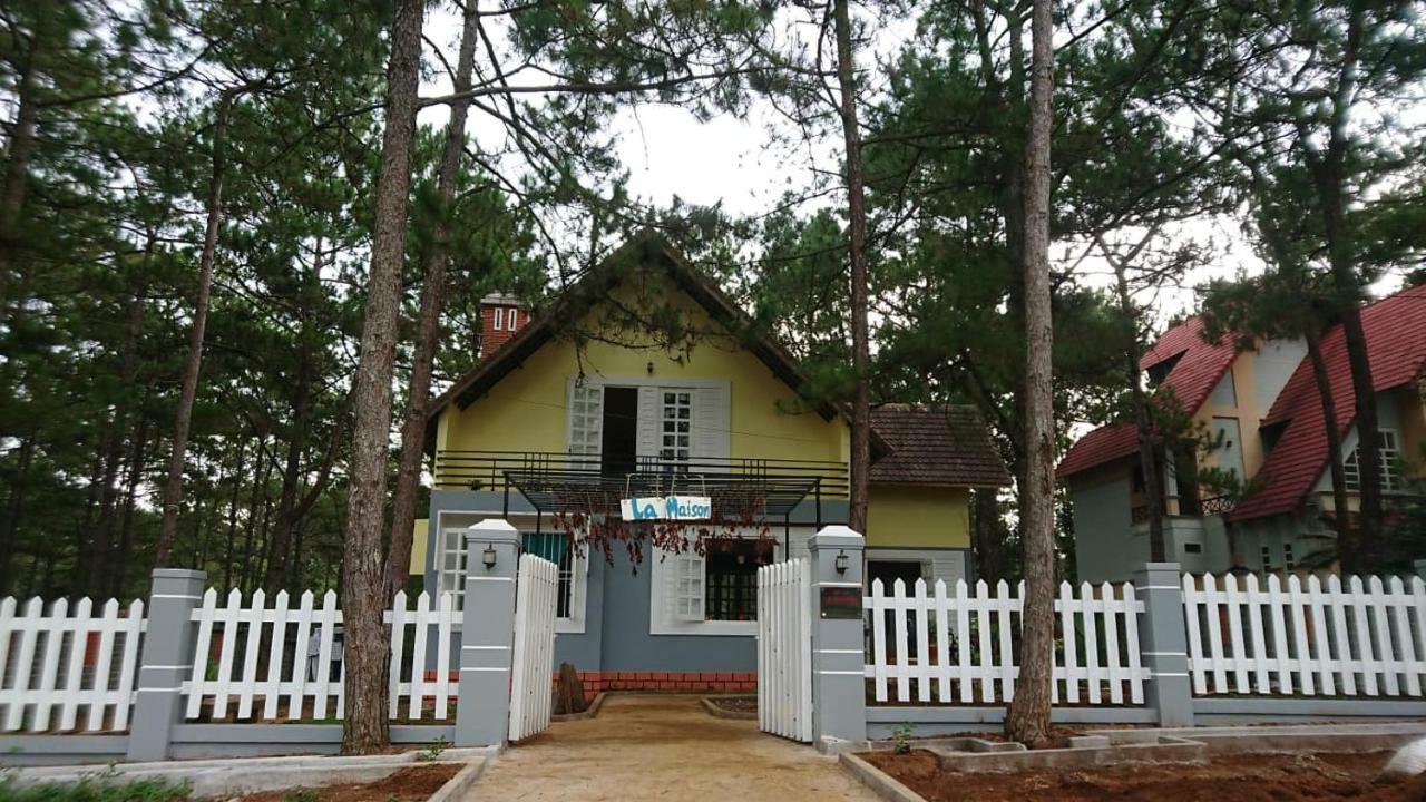 La Maison Homestay Mang Den Kon Tum Exteriör bild